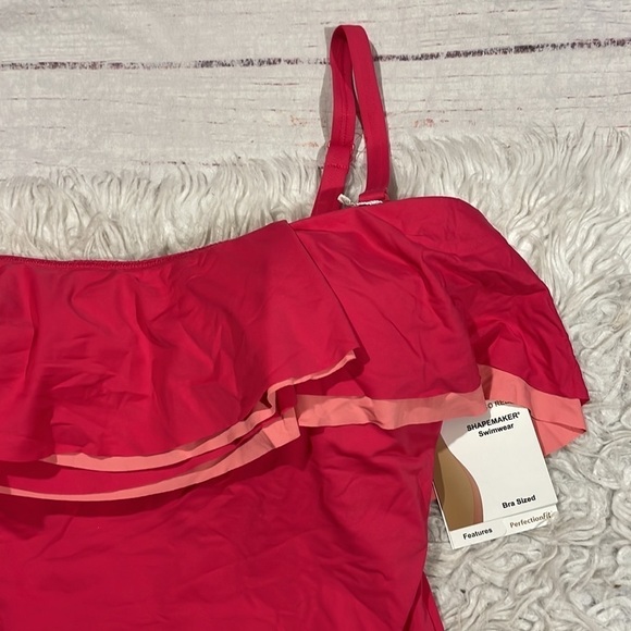 NWT Coco Reef HIBISCUS Contours Ruffled One-Piece Swimsuit - Picture 7 of 13